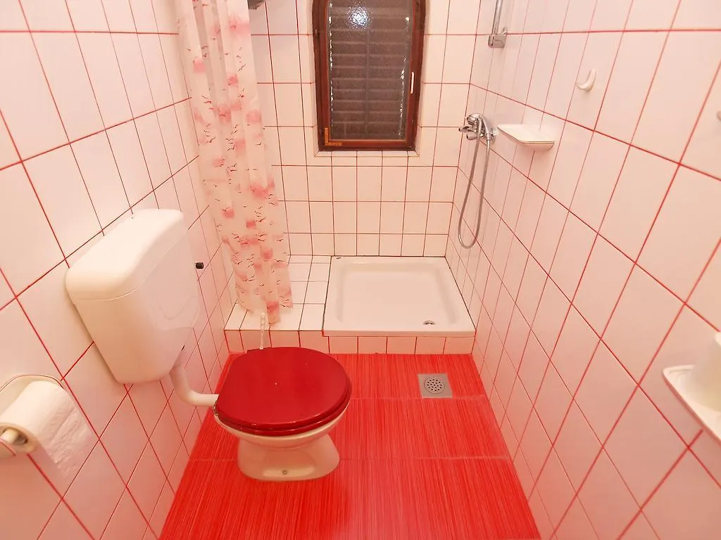 Apartments Biskupije 940 Medulin